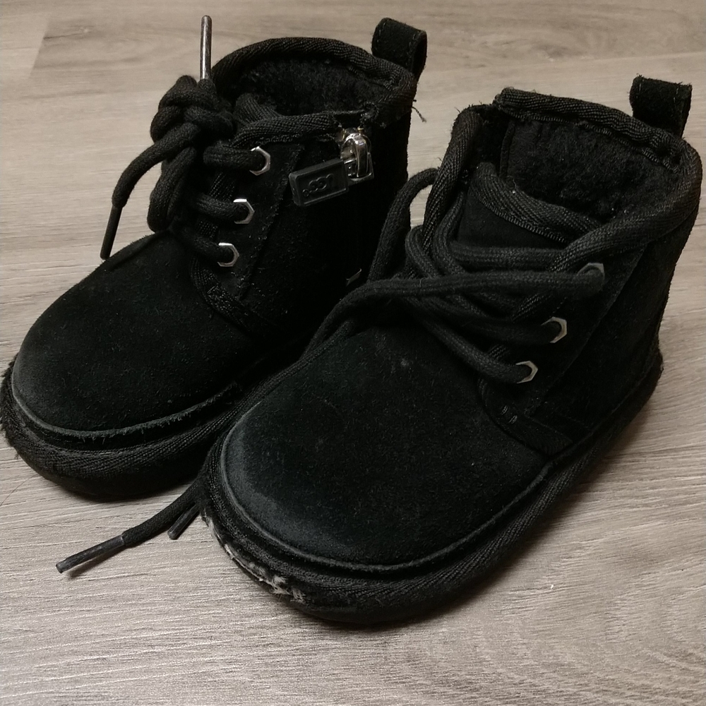 Kids black ugg boots with laces and zippers size